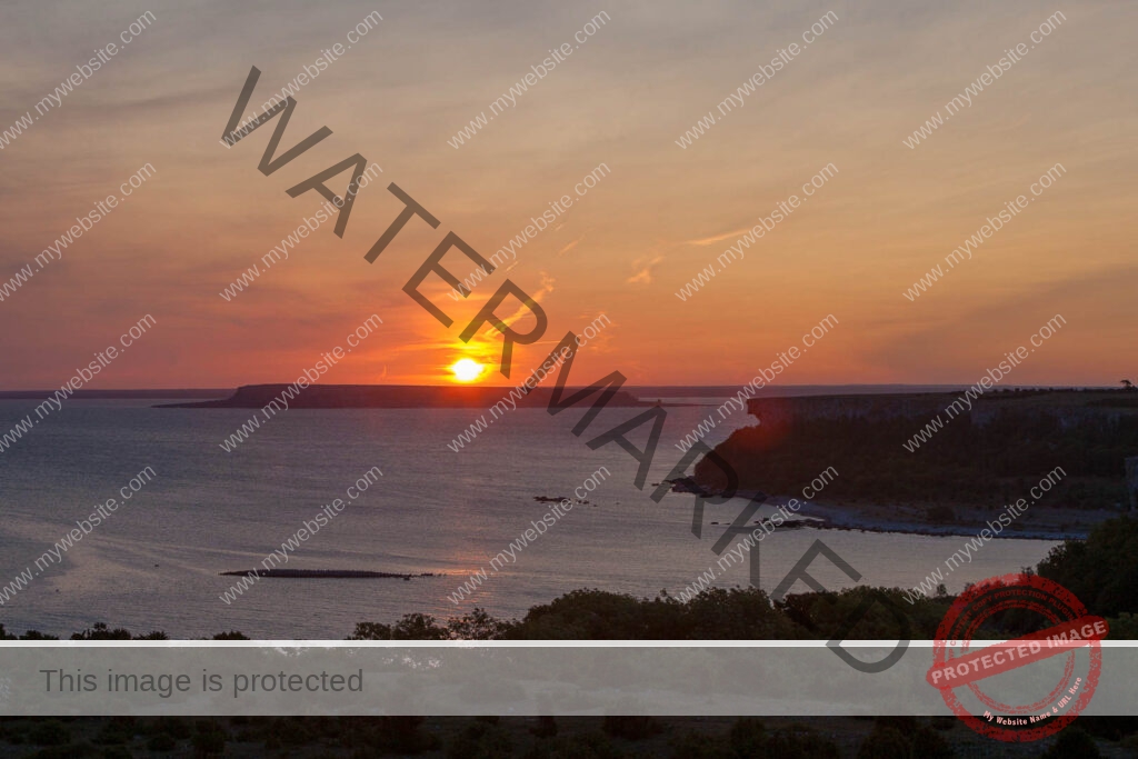 Sunrise from Stora Karlsö